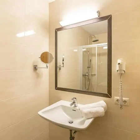 아파트 Cosy In F Gen